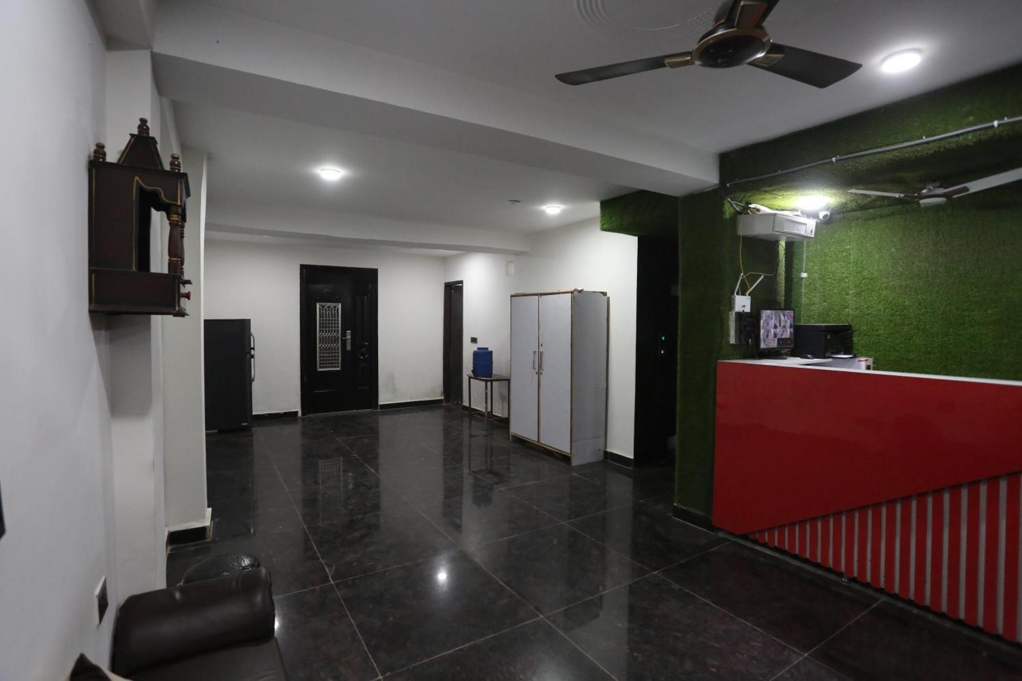 Hotel Twamev Couple Friendly Laxmi Nagar New Delhi Eksteriør billede
