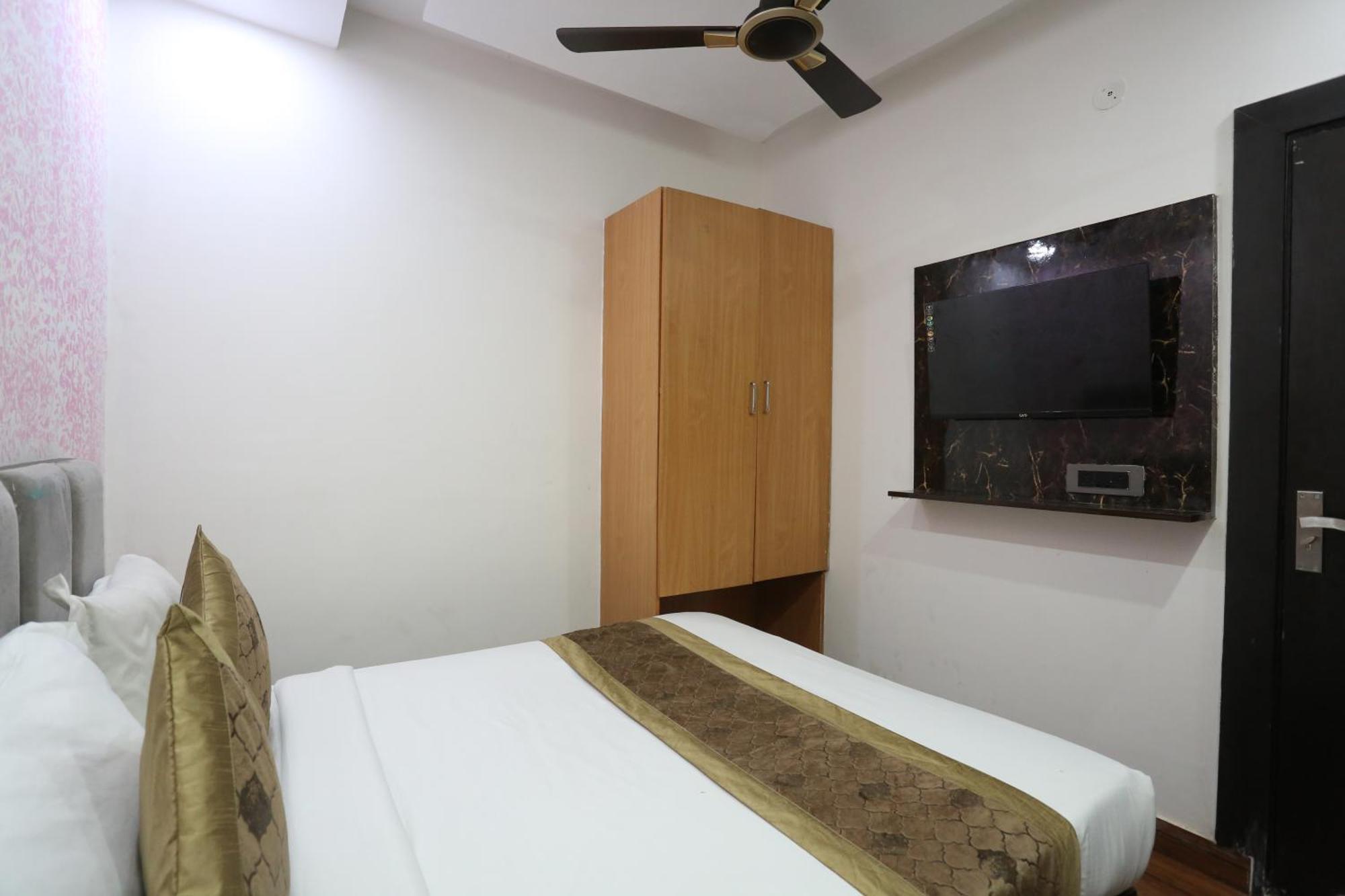 Hotel Twamev Couple Friendly Laxmi Nagar New Delhi Eksteriør billede